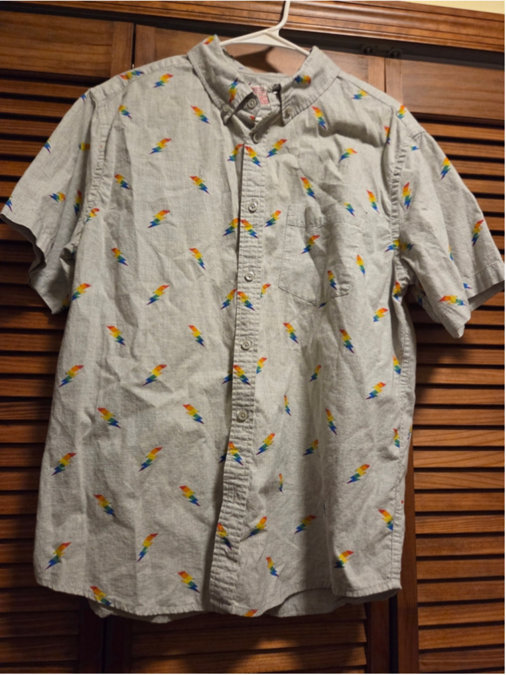 Vintage 80s Rainbow Lightning Bolt Shirt 100% Cotton L Pride Quirky Casual
